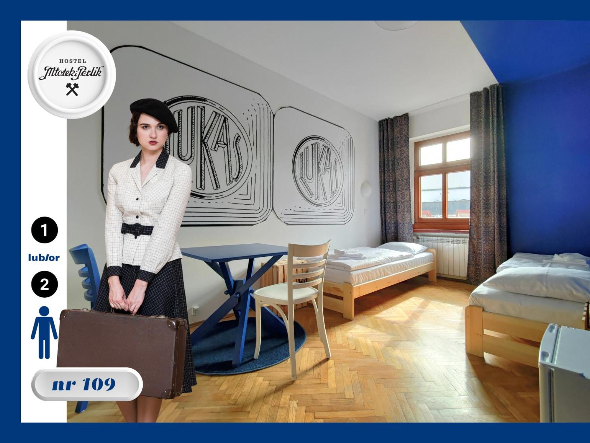 Hostel Mlotek I Perlik Tarnowskie Gory Exterior photo